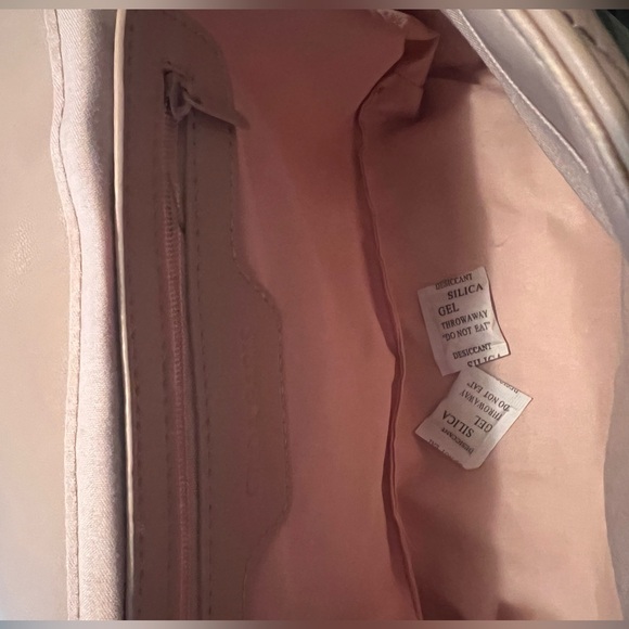 PINK Gilda Paris Large Quilted Bag - Picture 4 of 5